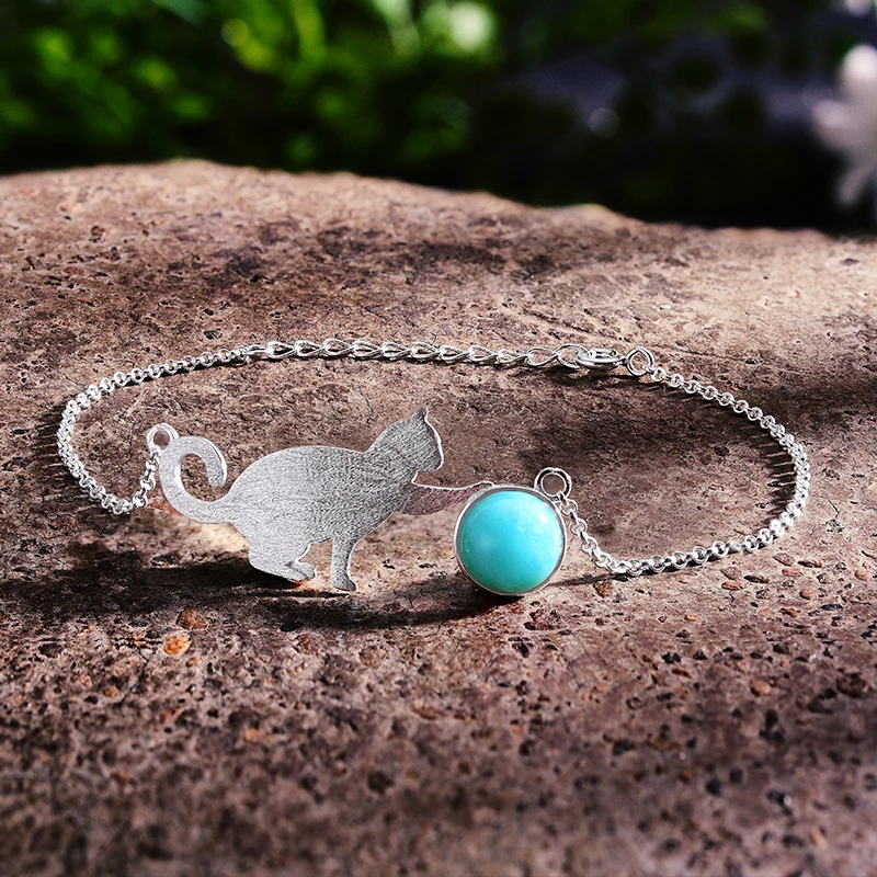 Playful Cat Bracelet - 925 Silver with Aquamarine Accent